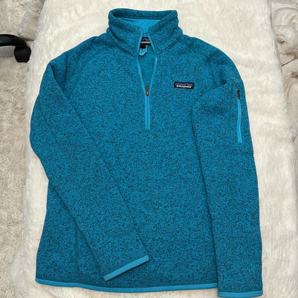 PATAGONIA PULLOVER SIZE SMALL WITH ARM ZIPPER TURQUOISE GORGEOUS COLOR LK NEW